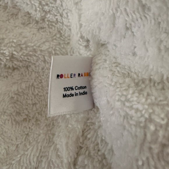 Roller Rabbit Robe with Green Heart Print - Picture 10 of 13